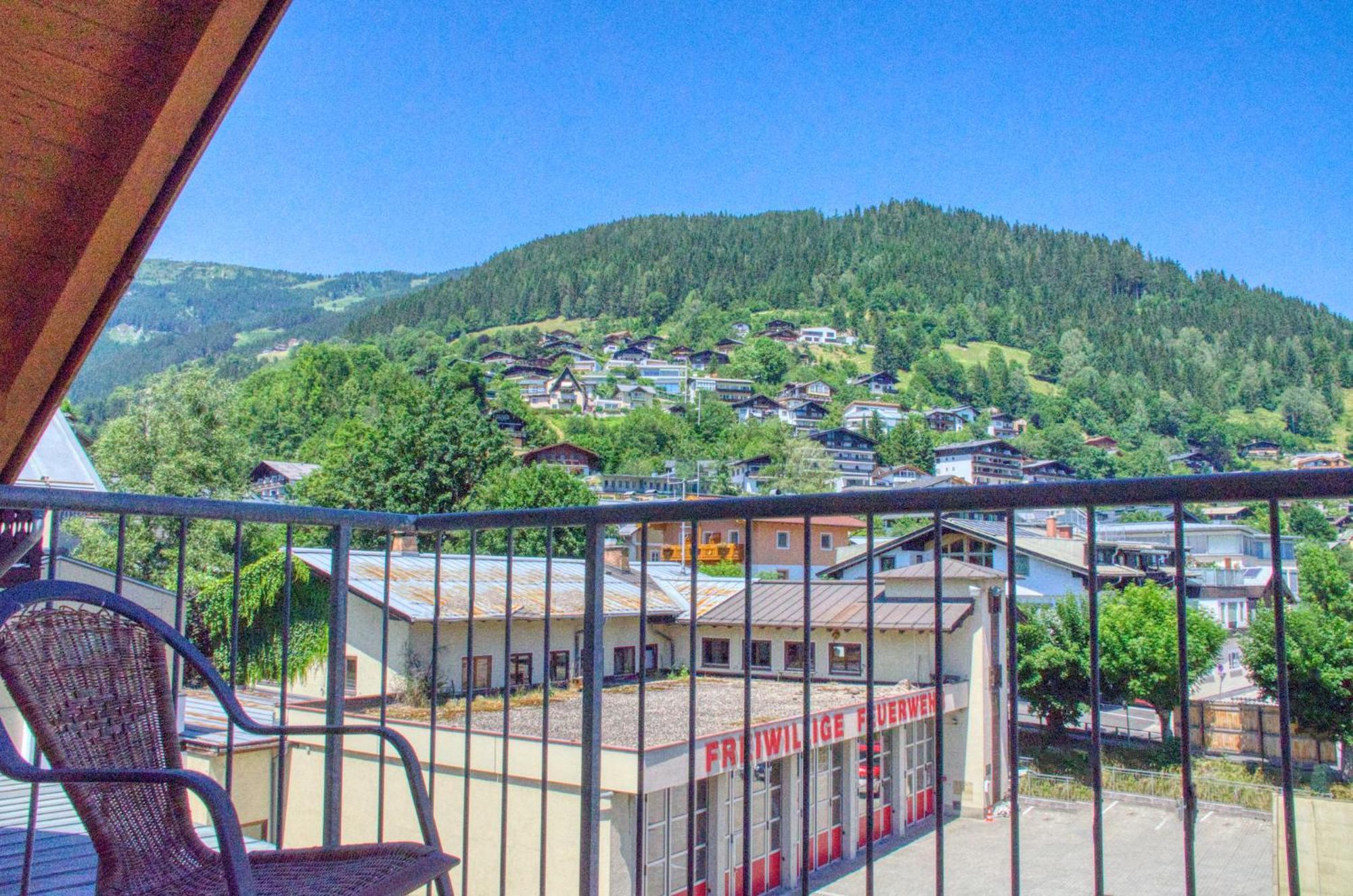 Apartamento - By Alpen Zell am See